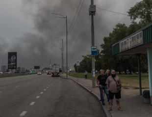 Russian barrage on Ukraine kills 9, wounds dozens