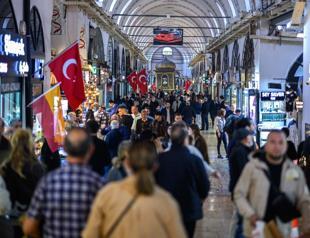 Türkiye’s trade sales volume drops, retail sales rise in June