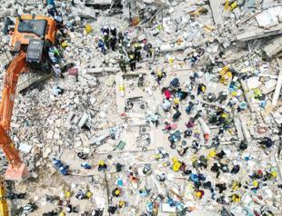 Colombia denies rejecting quake help
