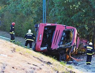 12 killed as Polish bus overturns in Hungary