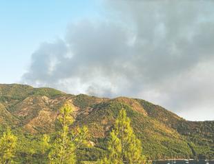 Navy ships haul water tenders to Marmaris