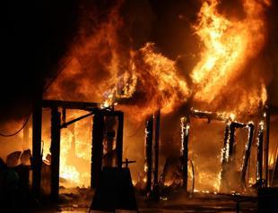 Strikes kill 12 in Russia and Ukraine