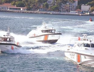 Coast guard seizes 1.6 tons of drugs in marine sweeps