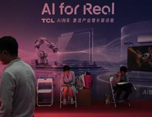 Workers in China worry about AI replacing their jobs