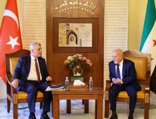 Trade Minister discusses investment, cooperation with Syria