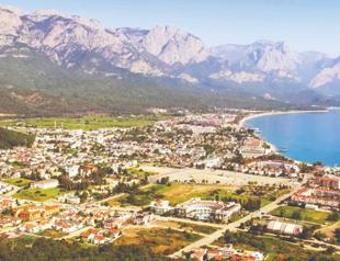 Unlawful transfer of Treasury-owned lands in Antalya exposed