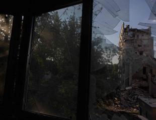 Russian strike near Kiev kills at least 27