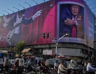 Irans president admits sanctions impacting economy