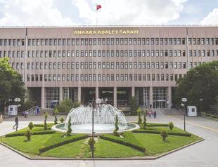 Probe into former Ankara mayor over money transfer claims