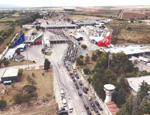 Thrace gates record 3.7 million travelers in expat season