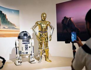 George Lucas unveils art galaxy at his new LA museum