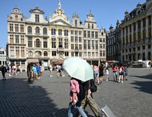 After heatwaves, will EU pivot back to the climate fight