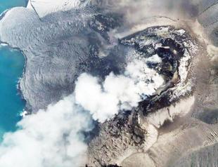 Indonesia’s main airport suspends operations after volcanic eruption
