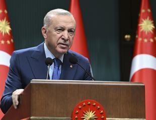 Erdoğan receives credentials from new ambassadors