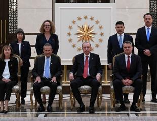 Erdoğan receives credentials from new ambassadors