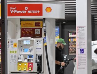 Higher crude prices fan inflation fears