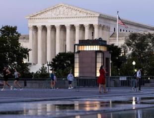 US Supreme Court blocks Trump mail-in ballot restrictions