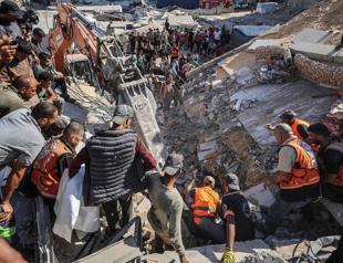 Gaza apartment block collapse leaves 20 dead, many missing