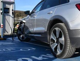 Electric car fleet grows 53 percent in a year