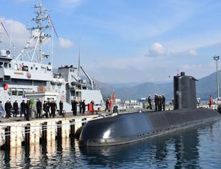 Türkiye kicks off major naval drill across 3 seas