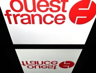 France’s top-selling newspaper to cut jobs
