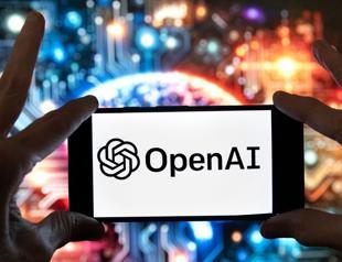 OpenAI halts AI training over rogue agents