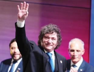 Argentinas Milei to meet with Macron, woo investors