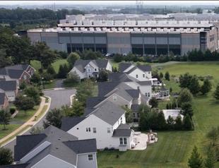 Amazon vows $1 billion for data center towns, decries myths