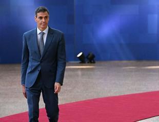 Spanish PM calls early election after housing crisis defeat
