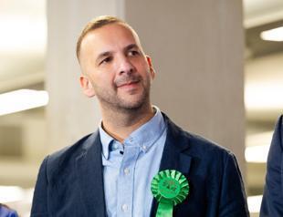 UK’s Green leader under pressure after election loss