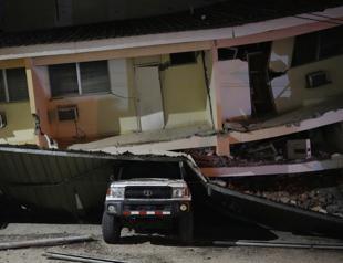 Powerful 7.7 quake hits Panama, damages buildings