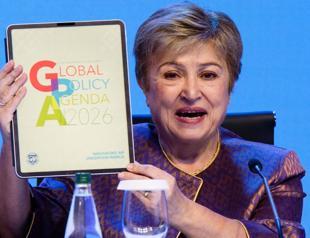 IMF urges action on debt as borrowing costs rise