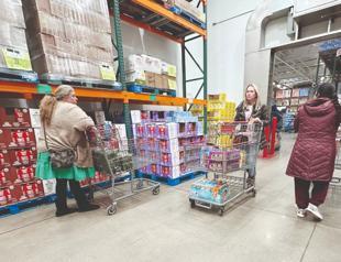 US inflation rises to 3.7 pct as fuel costs climb
