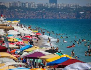 Antalya welcomes 14 million tourists despite regional wars