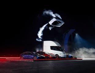 Tesla unveils Roadster with compressed-air thrusters