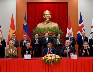 Vietnam signs free trade deal with four European nations