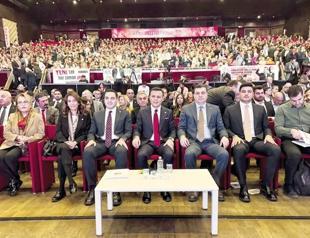 New Party holds first Istanbul congress, elects Çelik