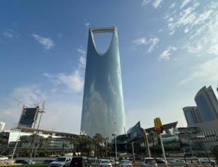 Saudi-Houthi disruption spreads
