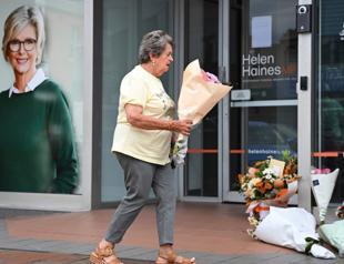 Australian MP loses leg after car attack