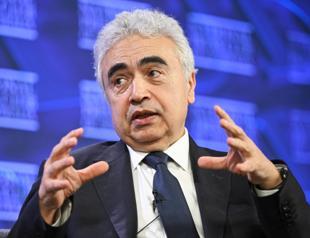 IEA chief sees little chance of oil market normalization next year