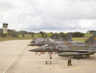 French fighter jet crashes during training, at least one dead