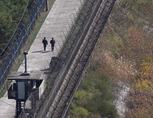 South Korea proposes holding border talks with North