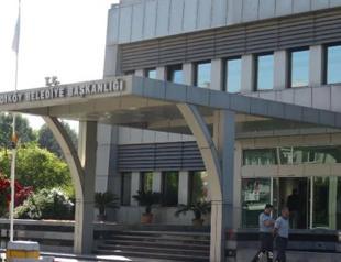 Kadıköy mayor defects to New Party
