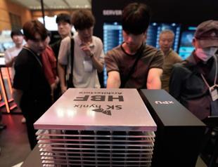 South Koreas chip boom fuels forecast-beating third-quarter growth