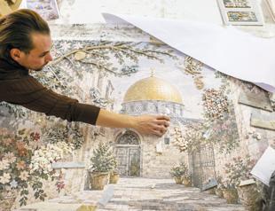 Syrian mosaic artist revives family craft after returning home