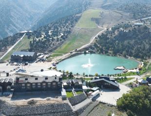 Grass seeding aims to extend ski season at Ergan Mountain