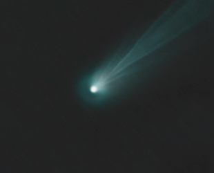 Astrophotographer captures rare images of 'Devil's Comet' - Türkiye News