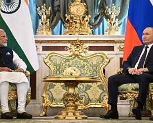Modi tells Putin at Kremlin war cannot solve problems