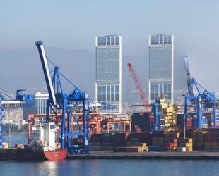 Exports up 14 pct, trade deficit falls 42 percent in July