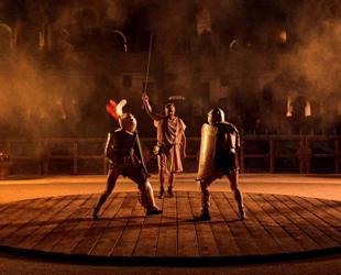 Airbnb deal to let users play gladiator in Romes Colosseum